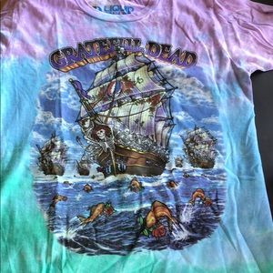 Grateful Dead tie dyed t-shirt